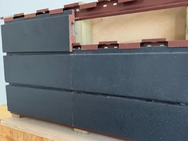 BrickTiles; muurvast en tóch losmaakbaar